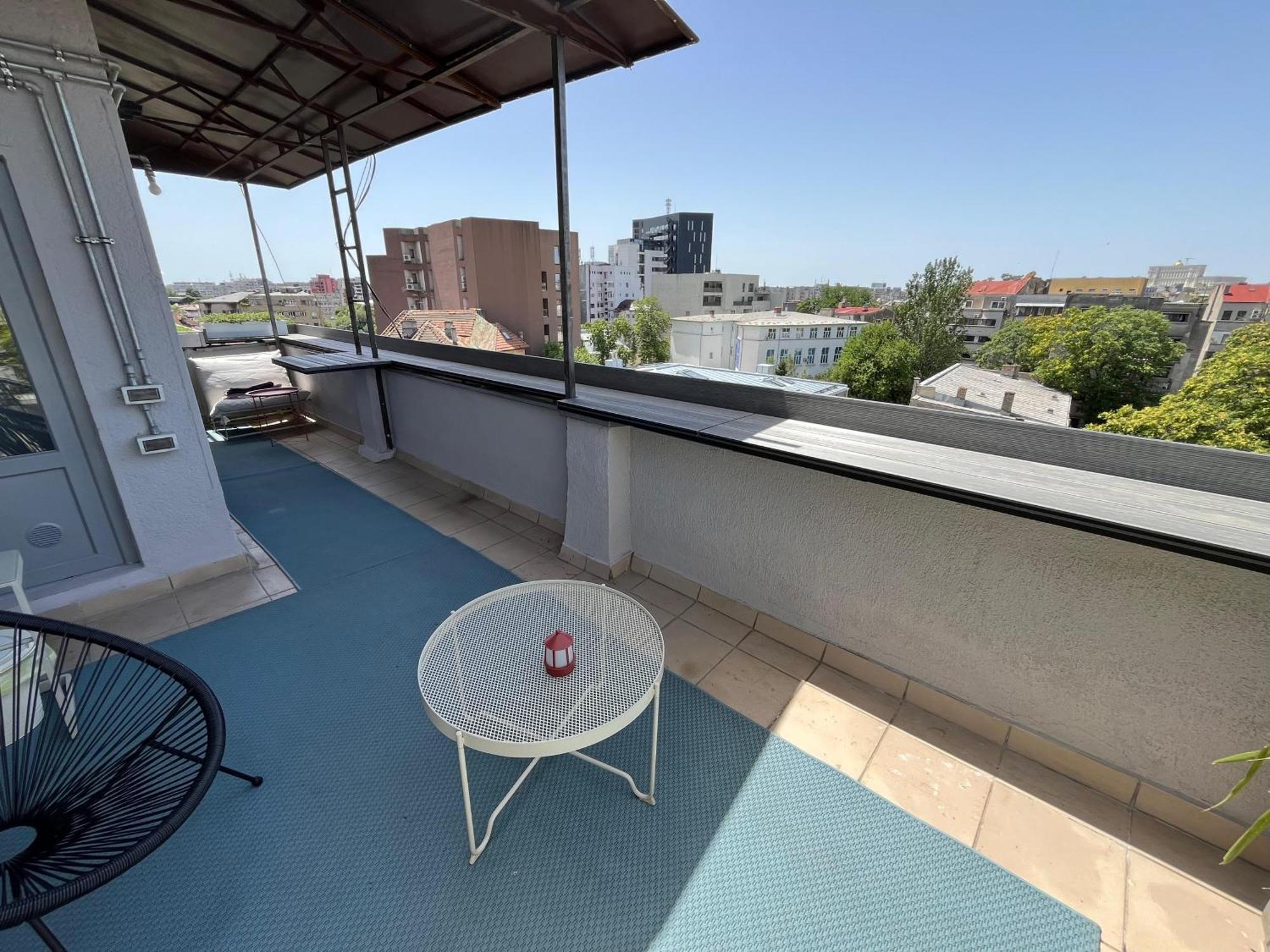 Terrace View Downtown Studio Bukarest Eksteriør billede